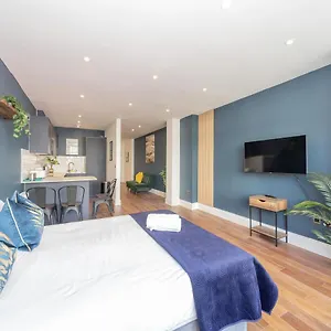 2cq*morden Studio Flat *moments Away From Seafront Brighton